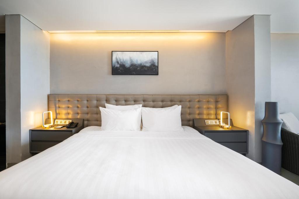 Executive Suite City View - Bestbooking.vn